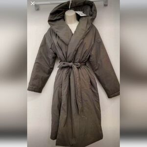 ZARA Belted Puffer Coat size S